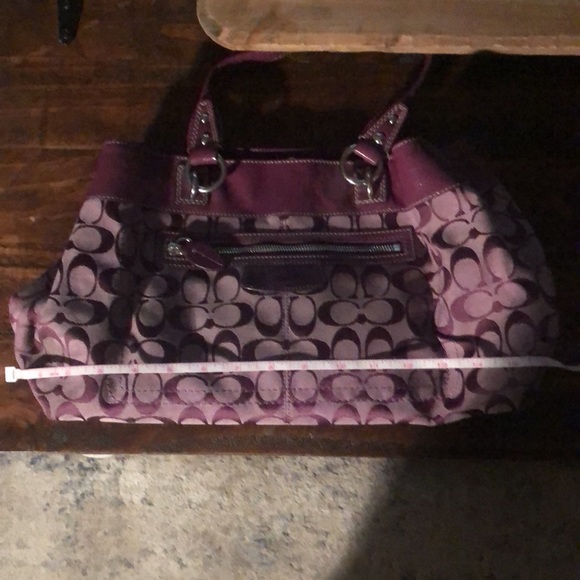 Purple Signature Coach Purse - Picture 8 of 11